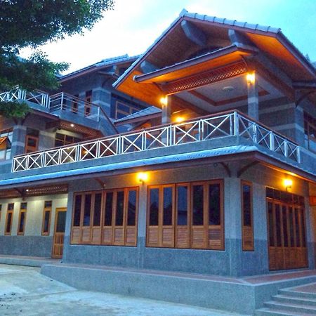 반 시리폰 리조트  Samut Songkhram 외부 사진