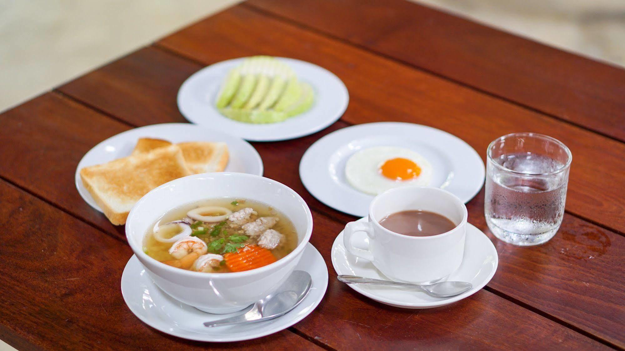 반 시리폰 리조트  Samut Songkhram 외부 사진